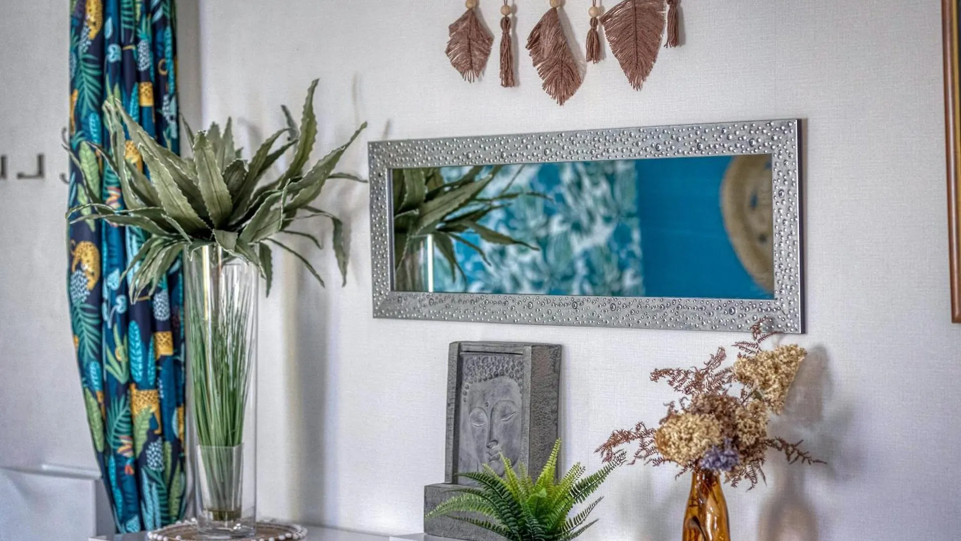 Evasion Thailandaise - Feng Shui - Parking Saint-Egreve 0*,